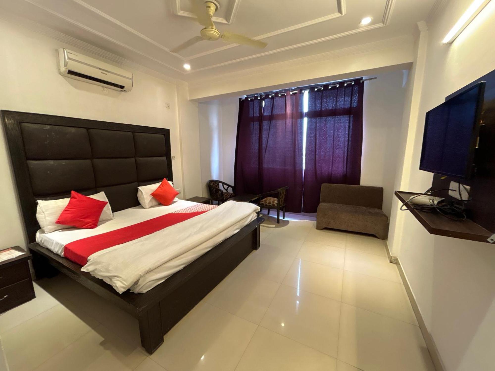 Hotel Amber Palace Dehradun Dış mekan fotoğraf